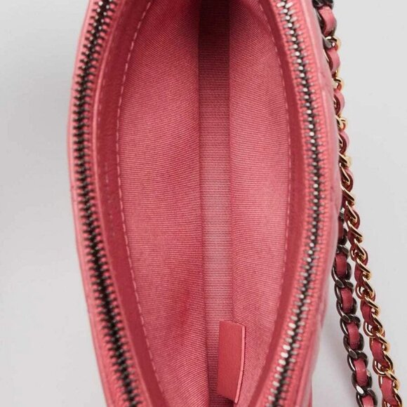 Chanel Pink Quilted Calfskin Leather Gabrielle Clutch with Chain Bag - Picture 9 of 12